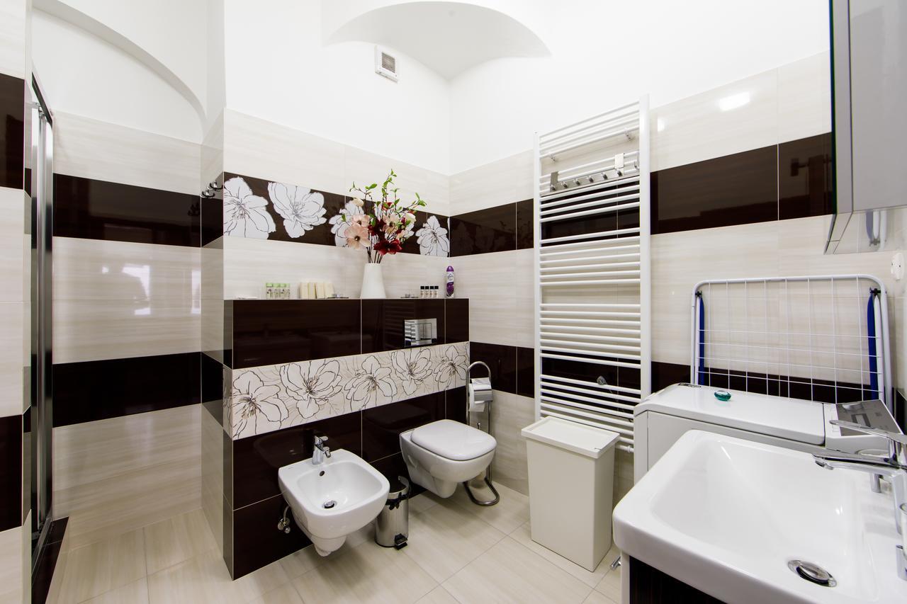 Aplend City Apartments Na Vrsku Братислава Екстер'єр фото